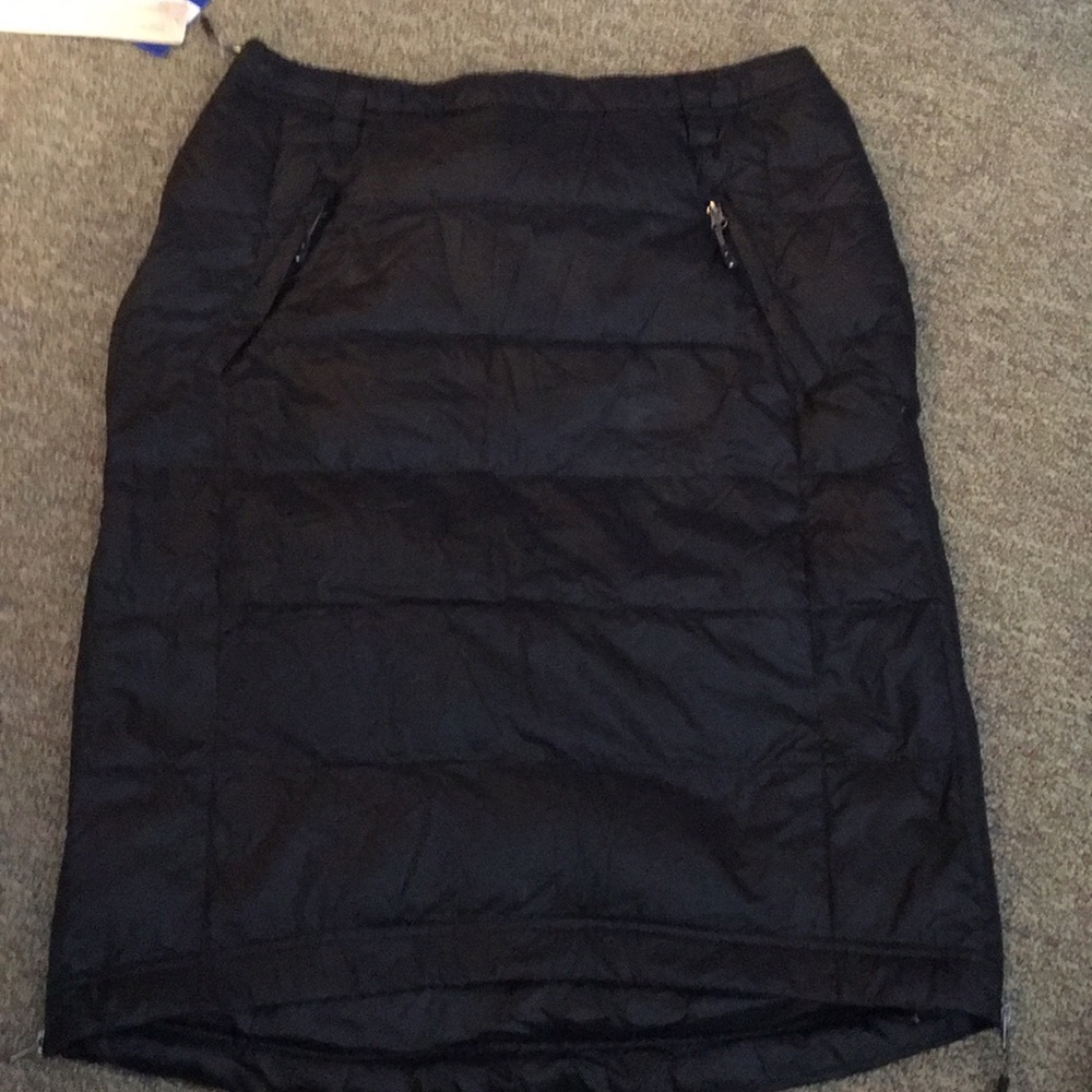 Down Skirt!!! 32 Degrees Heat Size Large 23" long